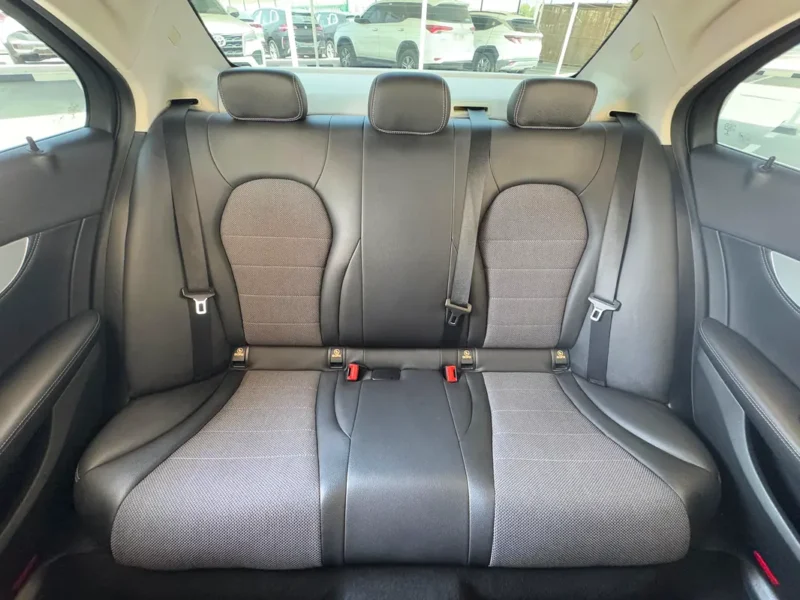 2016 Mercedes-Benz C-Class C250 4 Cylinders Petrol Engine Black Sedan CLEAN CAR