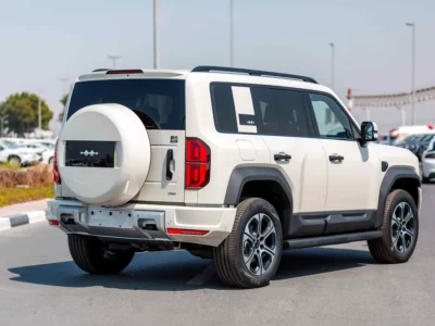 2025 BYD Leopard 5 Ultra 210KM 1.5 Litres 4 Cylinders Hybrid Engine White Tan SUV