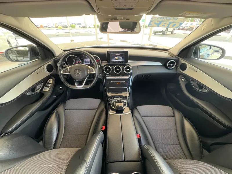 2016 Mercedes-Benz C-Class C250 4 Cylinders Petrol Engine Black Sedan CLEAN CAR