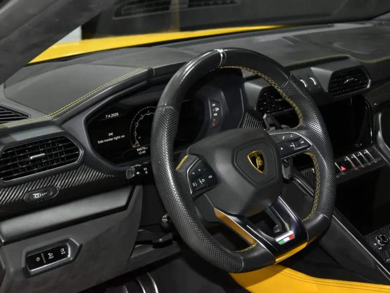 2022 Lamborghini Urus Pearl Capsule 8 Cylinders Petrol Engine Yellow SUV GCC
