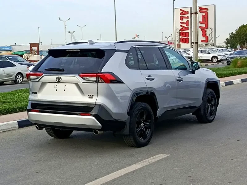 2023 Toyota Rav 4 XLE Premium 4 Cylinders Engine Silver Black SUV Perfect Condition