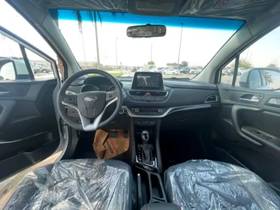 2023 JAC S3 Full Option 4 Cylinders Petrol Engine White Grey SUV GCC Specs