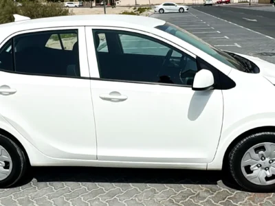 2023 Kia Picanto LX 4 Cylinders Petrol Engine White Black Hatchback GCC Specs
