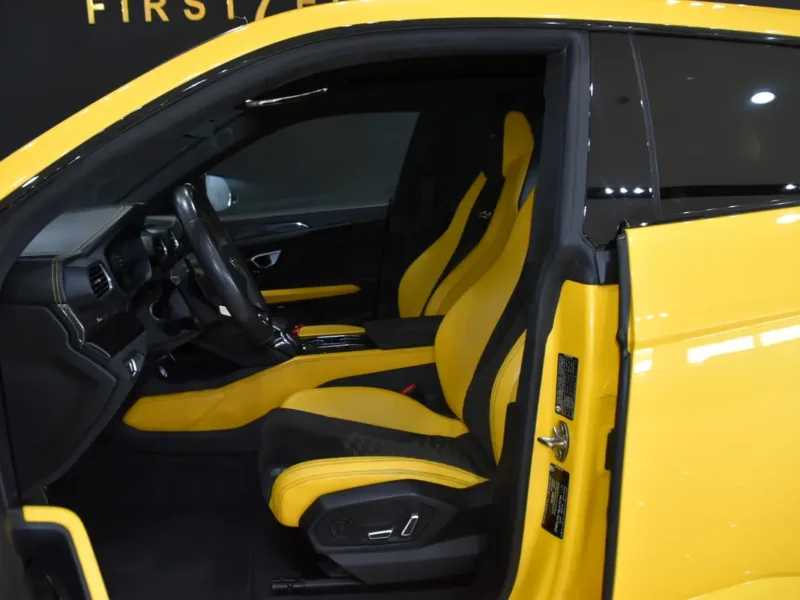2022 Lamborghini Urus Pearl Capsule 8 Cylinders Petrol Engine Yellow SUV GCC