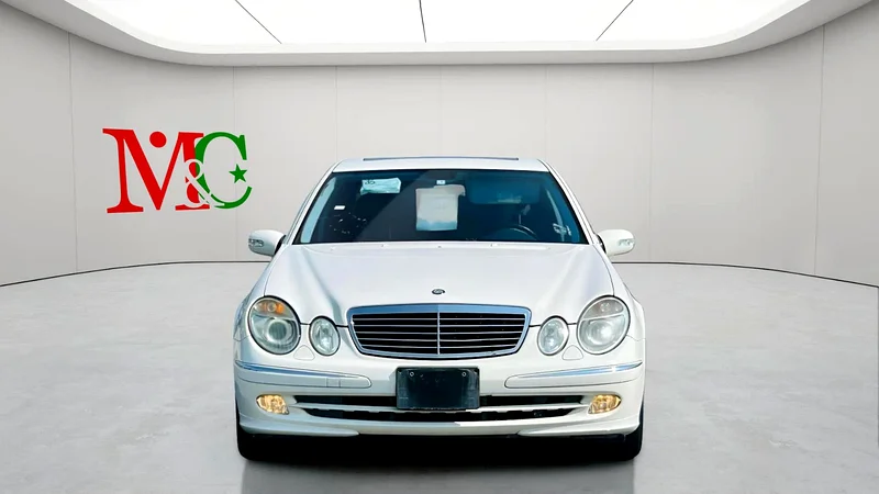 2004 Mercedes-Benz E-Class E 320 6 Cylinders Petrol Engine White Black Sedan