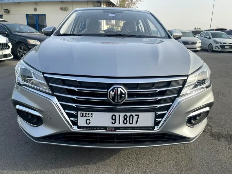 2024 MG MG5 Standard 4 Cylinders Petrol Engine Silver Grey Sedan GCC Specs
