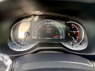 2023 Toyota Rav 4 XLE Premium 4 Cylinders Engine Silver Black SUV Perfect Condition