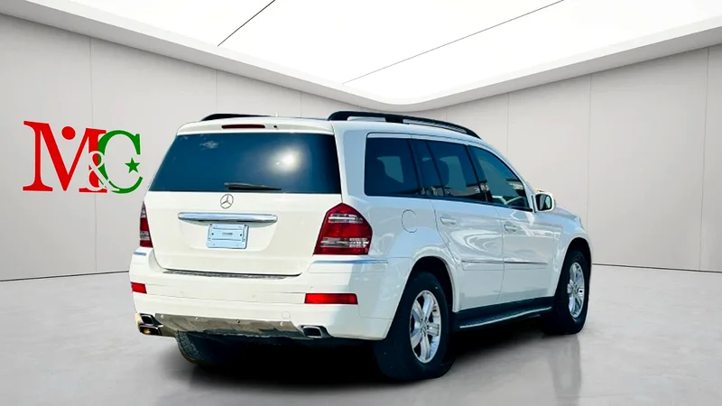 2008 Mercedes-Benz GL-Class GL 450 4matic 8 Cylinders Petrol Engine White Black SUV
