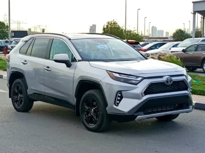 2023 Toyota Rav 4 XLE Premium 4 Cylinders Engine Silver Black SUV Perfect Condition