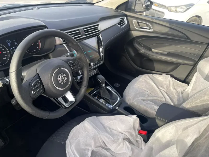 2024 MG MG5 Standard 4 Cylinders Petrol Engine Silver Grey Sedan GCC Specs