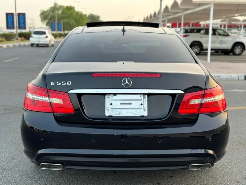 2011 Mercedes-Benz E-Class E550 V8 Petrol Engine Black Beige Coupe AUCTION GRADE 4/B