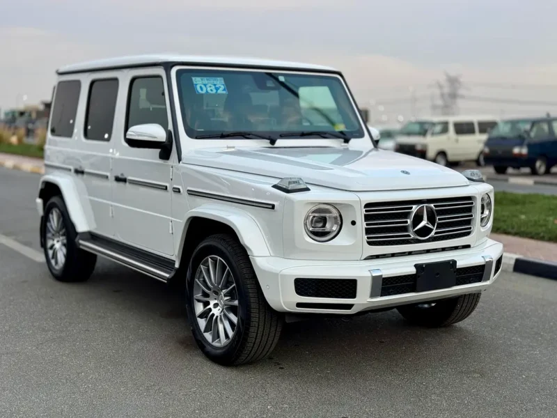 2024 Mercedes-Benz G-Class G 400 d 6 Cylinders Diesel Engine White Black SUV