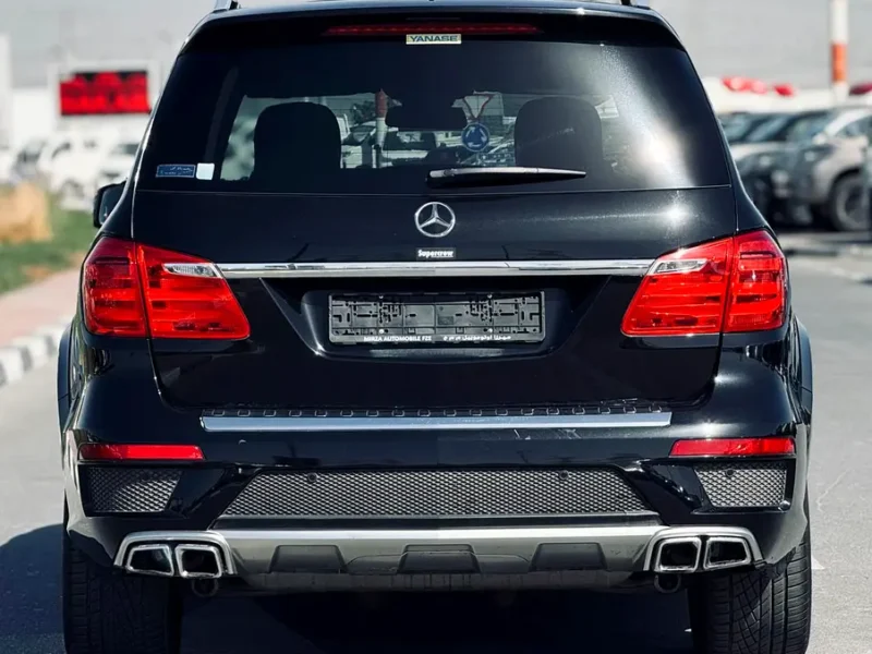 2013 Mercedes-Benz GL-Class GL 550 4Matic 8 Cylinders Petrol Engine Black SUV