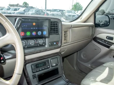 2001 GMC Yukon XL Denali 8 Cylinders Petrol Engine White Beige SUV Very Clean Car