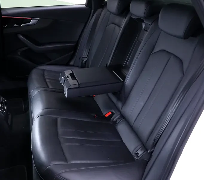 2023 Audi A4 40 TFSI S-line 4 Cylinders Petrol Engine White Black Sedan Fully Loaded GCC