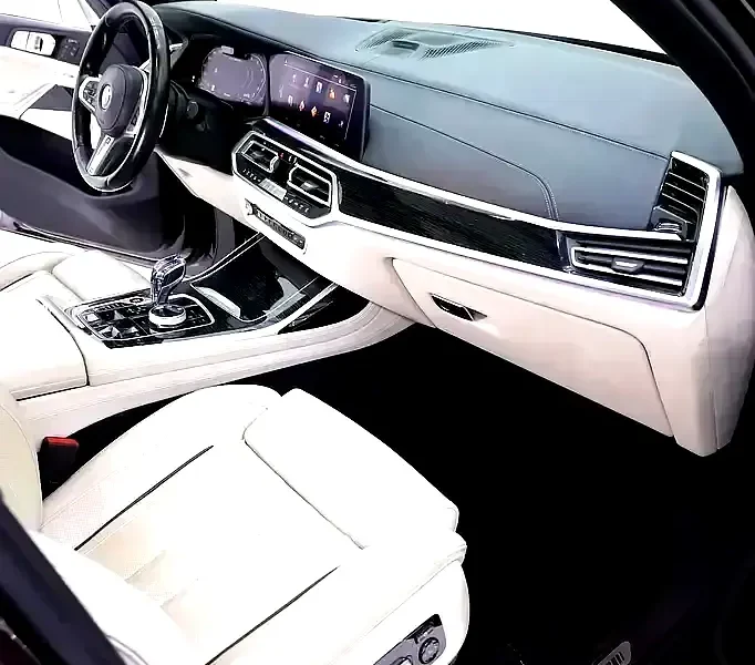 2020 BMW X7 XDrive50i M Sport 8 Cylinders Petrol Engine Purple White SUV Automatic