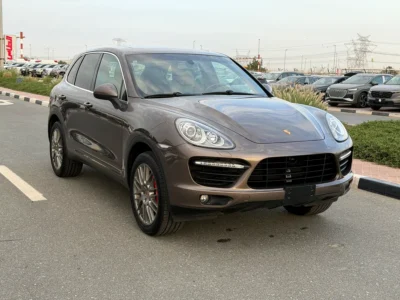 2014 Porsche Cayenne Turbo 4.8L 8 Cylinders Engine Brown Metallic SUV 4.5 GRADE