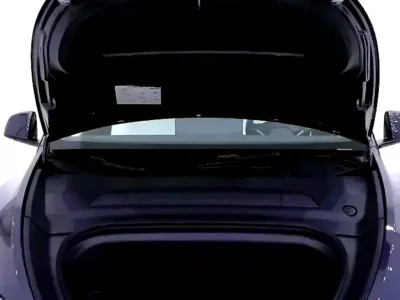 2024 Tesla Model Y Standard Electric Vehicle Blue White SUV 450 - 550 KM Range