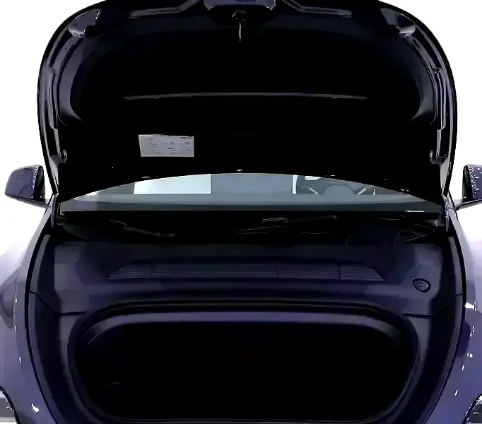 2024 Tesla Model Y Standard Electric Vehicle Blue White SUV 450 - 550 KM Range