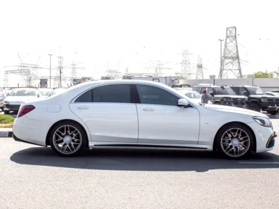 2014 Mercedes-Benz S-Class S 550 8 Cylinders Petrol Engine White Beige Sedan Very Clean