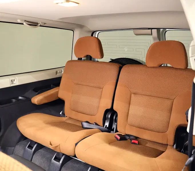 2021 Nissan Patrol Safari Super Safari 6 Cylinders Petrol Engine White Tan SUV GCC Specs