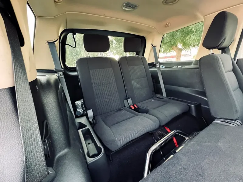 2010 Ford Explorer XLT 6 Cylinders Petrol Engine White Black SUV CLEAN TITLE