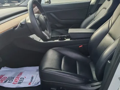 2020 Tesla Model 3 Standard Electric Vehicle 350 - 450 KM Range White Black Sedan