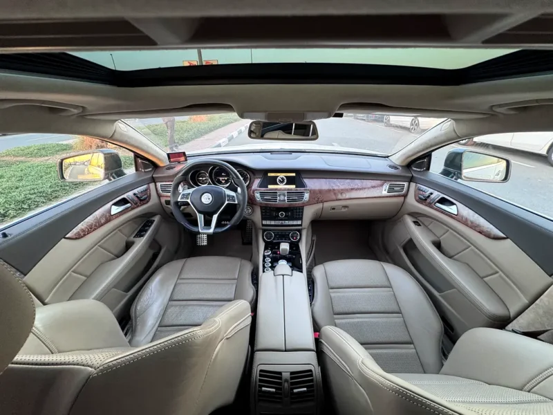 2011 Mercedes-Benz CLS-Class CLS 63 AMG 8 Cylinders Petrol Engine White Beige Sedan