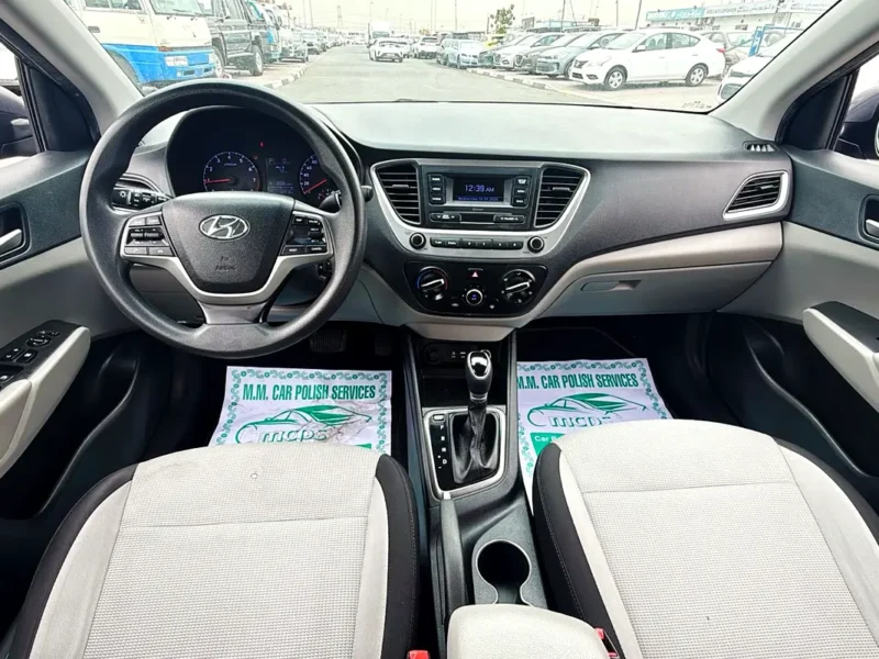 2019 Hyundai Accent GL 4 Cylinders Petrol Engine Grey White Sedan GCC Specs