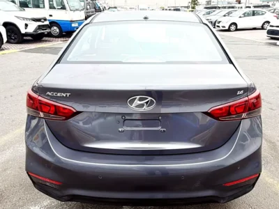 2019 Hyundai Accent GL 4 Cylinders Petrol Engine Grey White Sedan GCC Specs