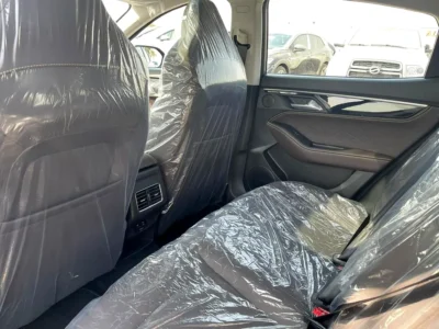 2023 JAC J7 Turbo 4 Cylinders Petrol Engine Grey Beige Sedan GCC Specs