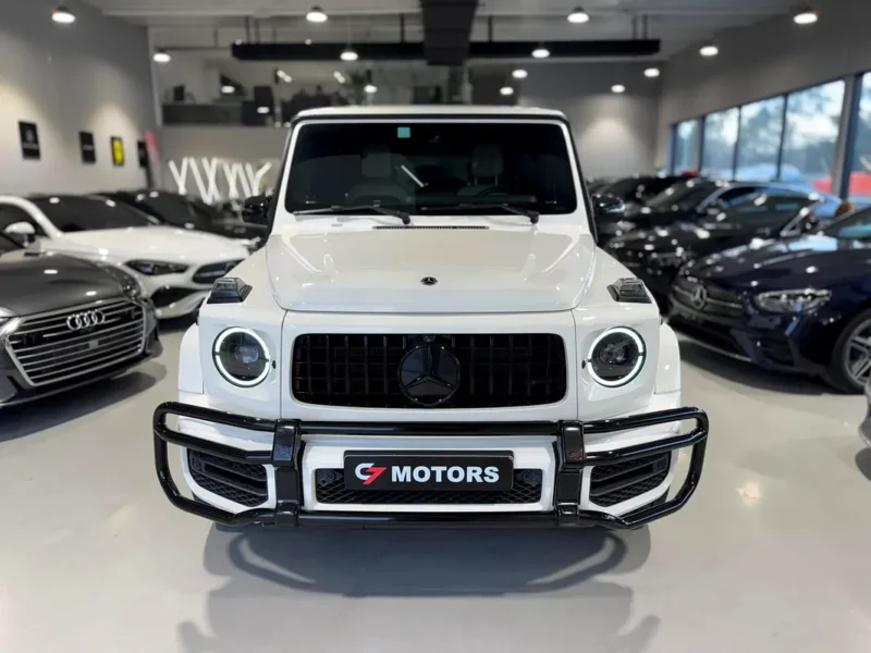 2021 Mercedes-Benz G-Class G 63 AMG 4.0 Litres V8 Biturbo Engine White Beige SUV