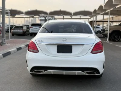2015 Mercedes-Benz C200 4 Cylinders Petrol Engine White Black Sedan Mint Condition