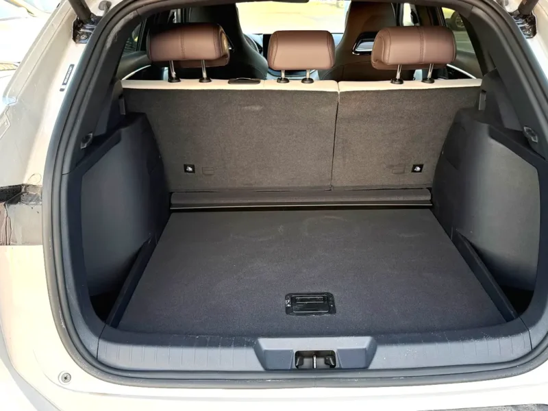 2025 BYD Song Plus DM-i 4 Cylinders Hybrid Engine Grey Beige SUV Automatic