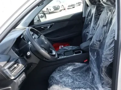 2025 Chery Tiggo 4 Other 3 Cylinders Petrol Engine Silver Black SUV GCC Specs