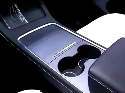 2024 Tesla Model Y Standard Electric Vehicle Blue White SUV 450 - 550 KM Range