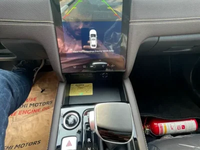 2023 JAC J7 Turbo 4 Cylinders Petrol Engine Grey Beige Sedan GCC Specs