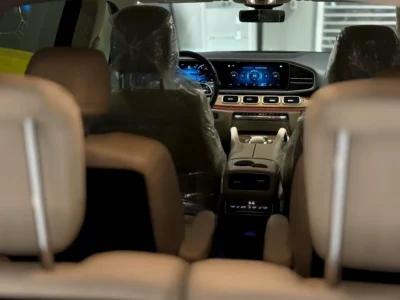 2021 Mercedes-Benz GLS-Class GLS 450 4MATIC 6 Cylinders Engine Black White SUV
