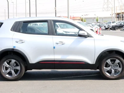 2025 Chery Tiggo 4 Other 3 Cylinders Petrol Engine Silver Black SUV GCC Specs