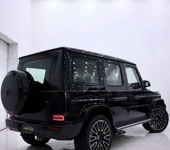 2026 Mercedes-Benz G-Class G 63 AMG 4.0L V8 Biturbo Engine Black White SUV FULLY LOADED