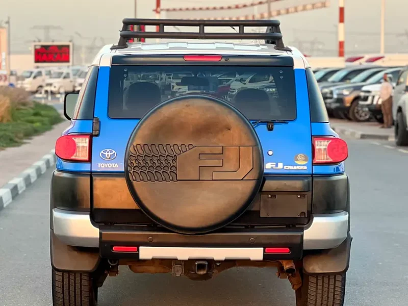 2007 Toyota FJ Cruiser Extreme 6 Cylinders Petrol Engine Blue Black SUV NEAT AND CLEAN