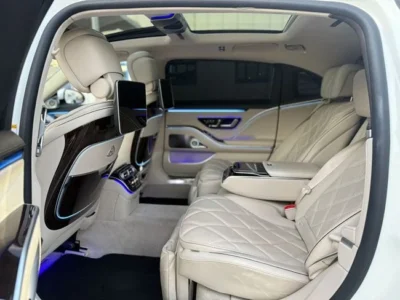 2022 Mercedes-Maybach S 580 4MATIC 4.0L V8 Biturbo with EQ Boost White Sedan