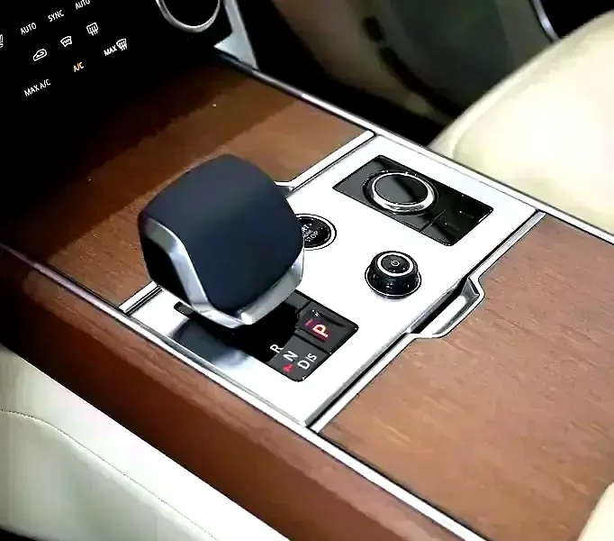 2023 Land Rover Range Rover HSE P530 8 Cylinder Petrol Engine Gold Beige SUV FULLY LOADED