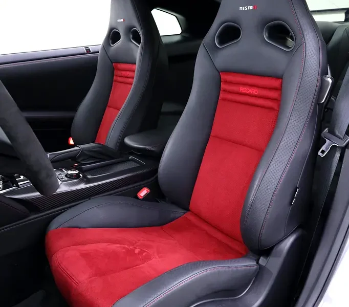 2023 Nissan GT-R Nismo 6 Cylinders Petrol Engine Silver Red Coupe FULL CARBON FULLY LOADED