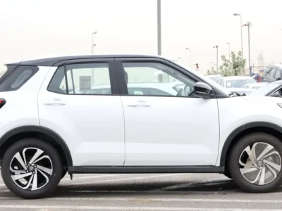 2025 Toyota Raize G 1.0 Litres 4 Cylinders Petrol Engine White Black SUV GCC Specs