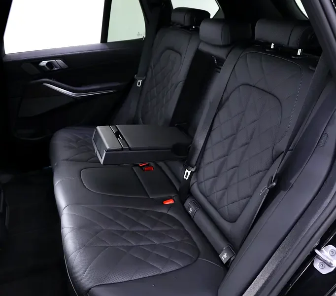 2026 BMW X5 Xdrive 40i BLACK EDITION 6 Cylinders Petrol Engine Black SUV FULLY LOADED