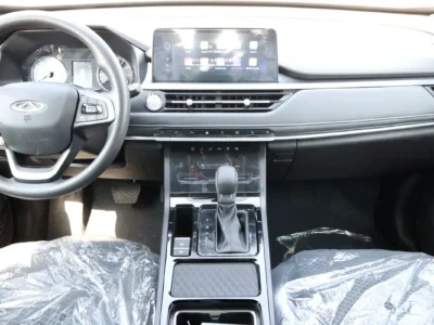 2025 Chery Tiggo 4 Other 3 Cylinders Petrol Engine Silver Black SUV GCC Specs