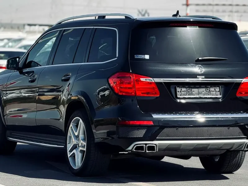 2013 Mercedes-Benz GL-Class GL 550 4Matic 8 Cylinders Petrol Engine Black SUV