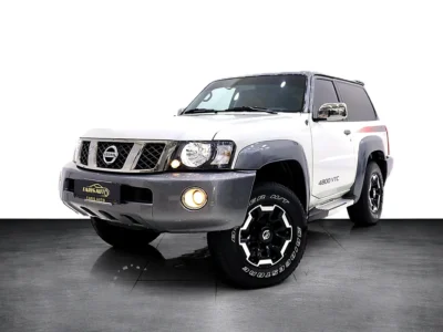 2021 Nissan Patrol Safari Super Safari 6 Cylinders Petrol Engine White Tan SUV GCC Specs