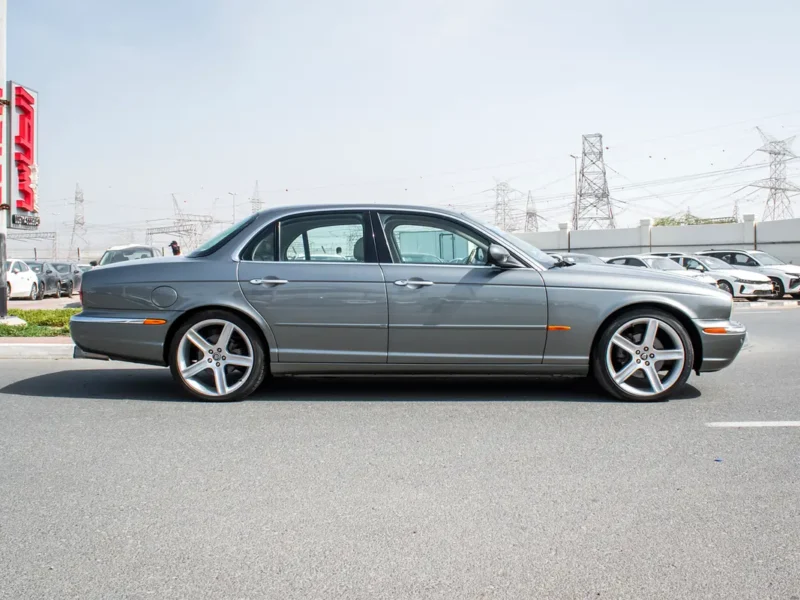 2006 Jaguar XJ 8 8 Cylinders Petrol Engine Grey Beige Sedan Well Maintained and Clean